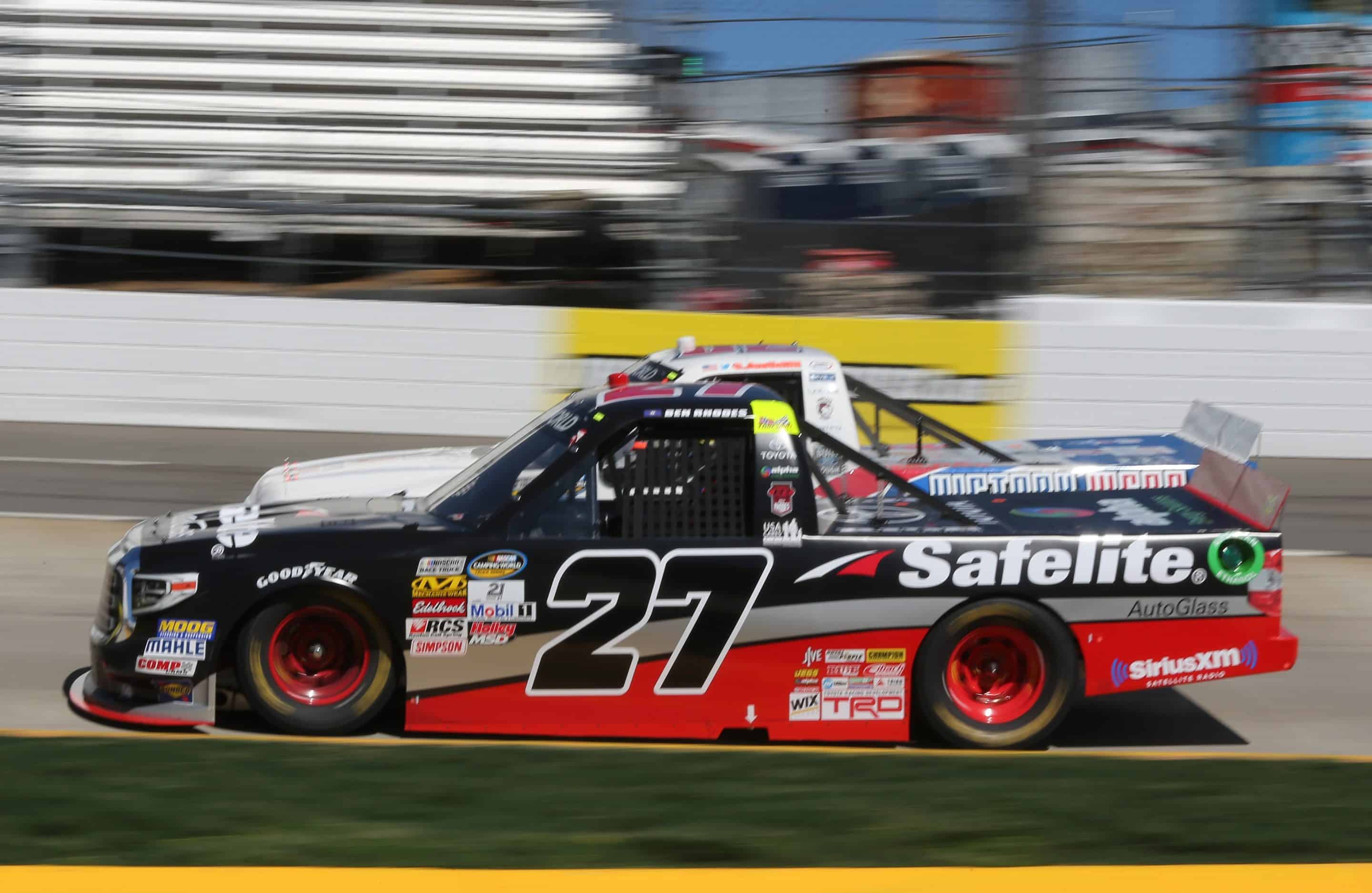 MARTINSVILLE, VA - APRIL 01: Ben Rhodes, driver of the #27 Safelite Auto Glass Toyota, races during the NASCAR Camping World Truck Series Alpha Energy Solutions 250 at Martinsville Speedway on April 1, 2017 in Martinsville, Virginia.  (Photo by Jerry Markland/Getty Images)
